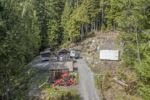 Additional image 7 of 6061 Garibaldi Park Road, Squamish, BC, V0N 1T0