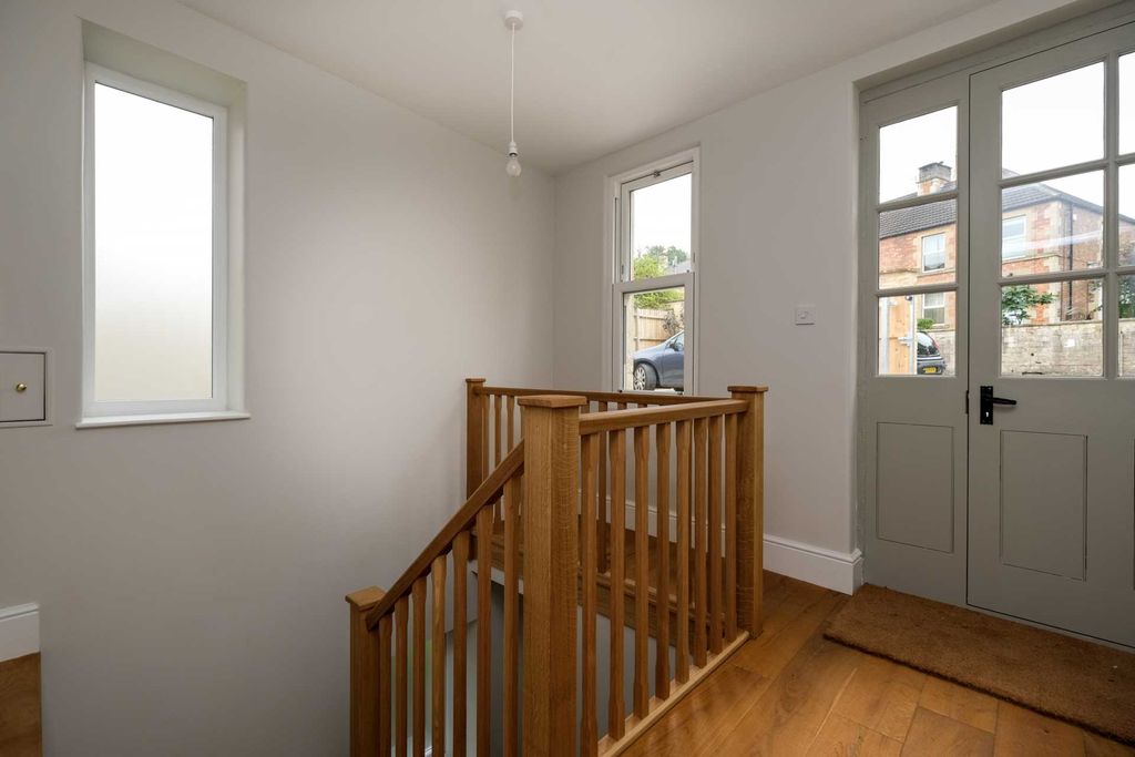 Additional image 23 of 3 bed property to rentHigh Street, Box SN13
