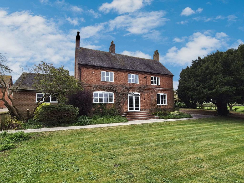 4 bed farmhouse to rentLongslow, Market Drayton TF9