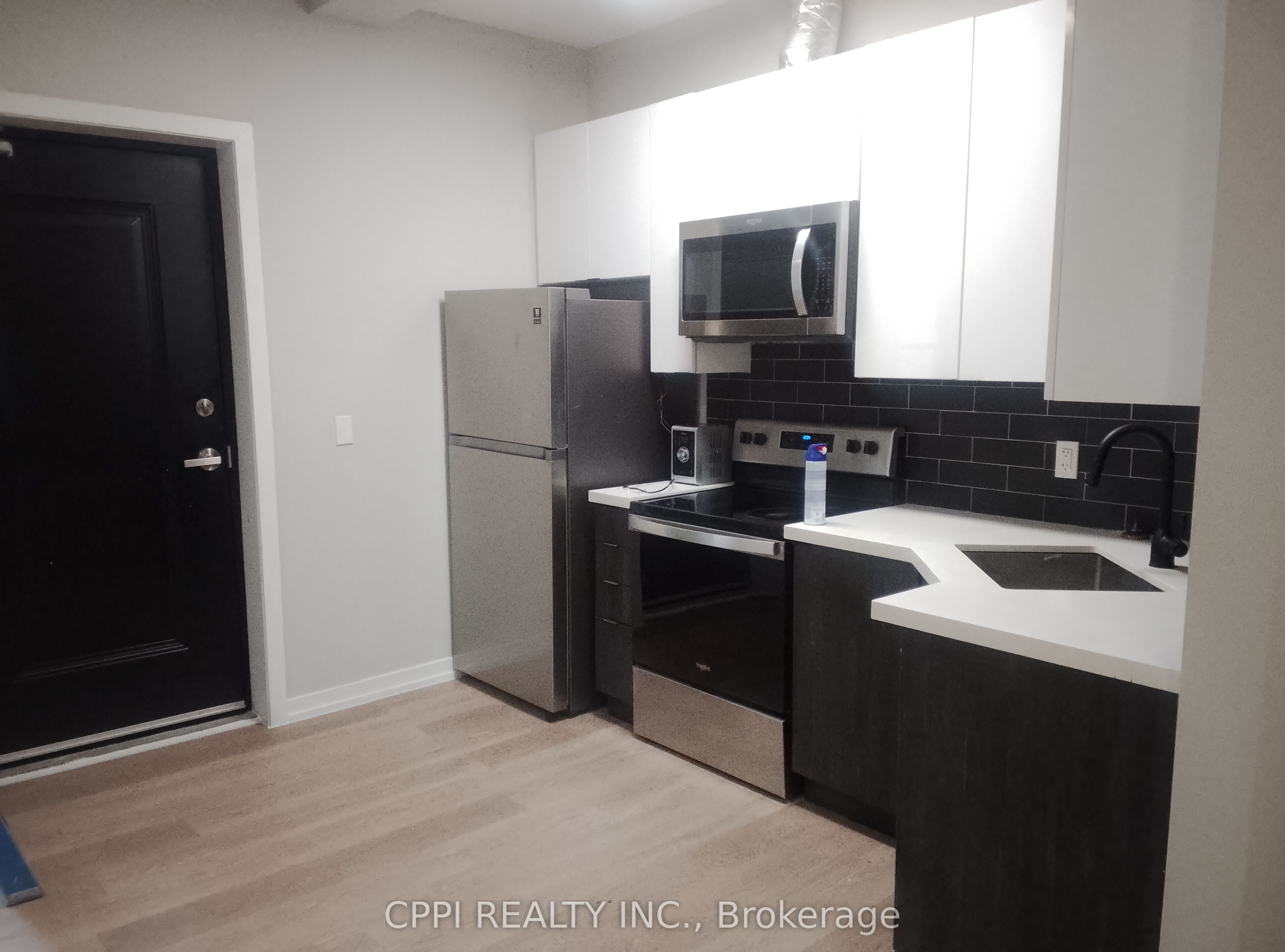 Additional image 3 of 223-140 Simcoe Street, Peterborough, ON, K9H 0K5