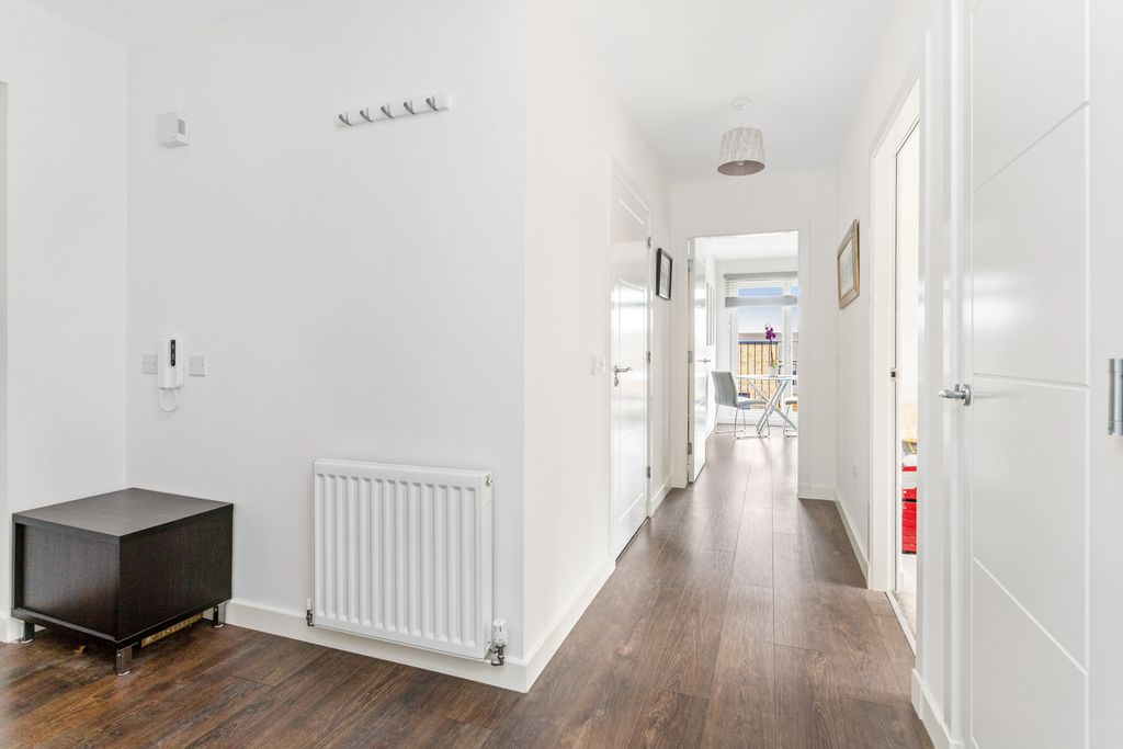 Additional image 12 of 2 bed flat for sale21/8 Muirhouse Parkway, Muirhouse, Edinburgh EH4