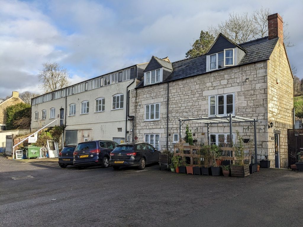 Studio for saleStafford Mill, Thrupp, Stroud, Gloucestershire GL5