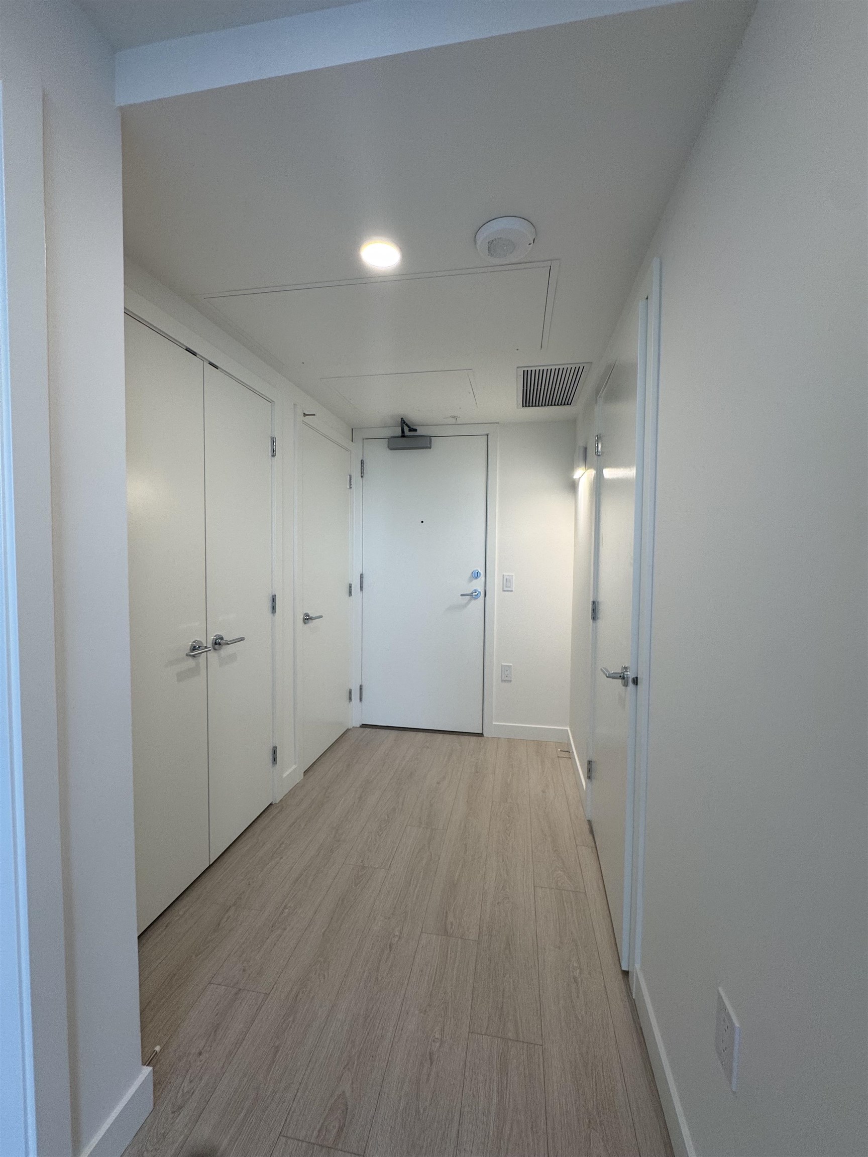 Additional image 3 of 604-13675 107a Avenue, Surrey, BC, V3T 0X2