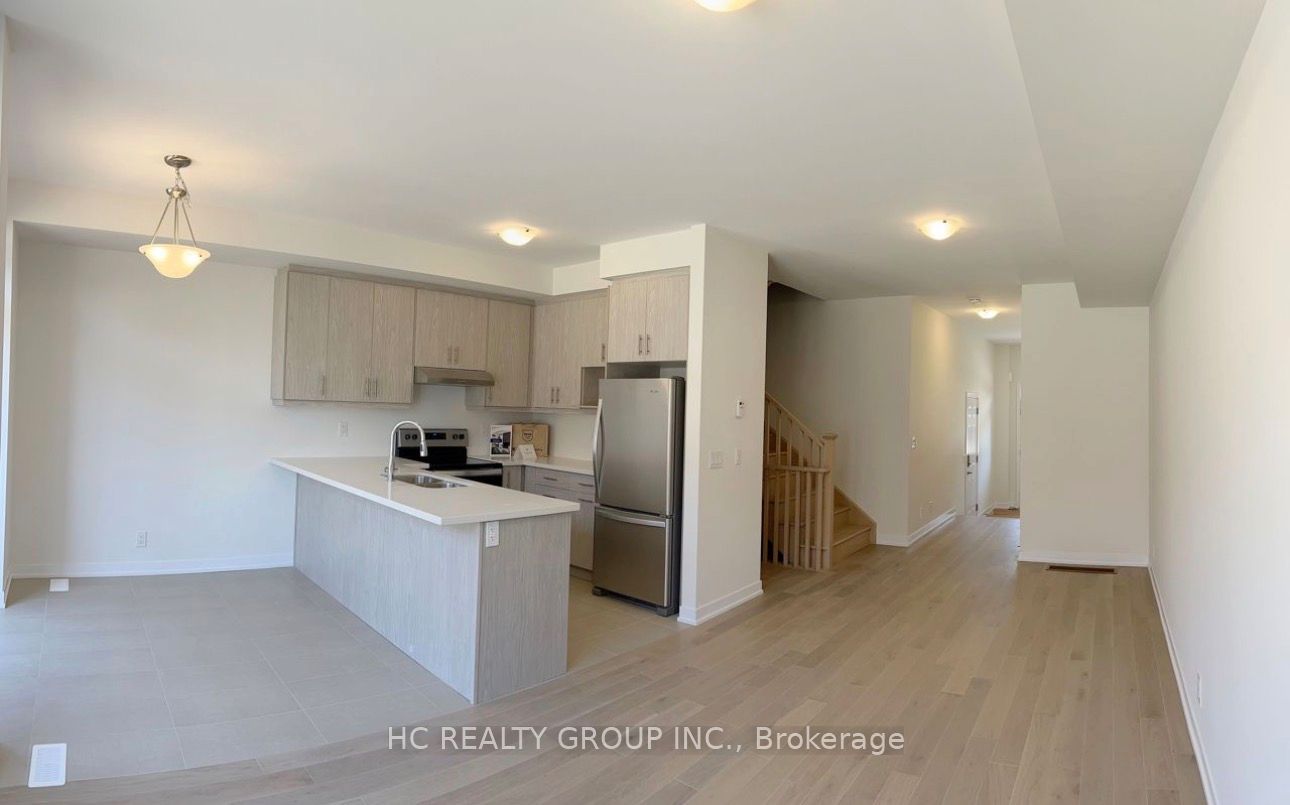 38 Harvey Bunker Crescent, Markham, ON, L6C 2A5 photo 4
