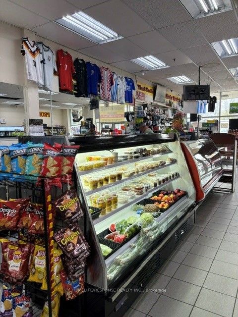 Additional image 5 of 210 Mohawk Road E, Hamilton, ON, L9A 2H6