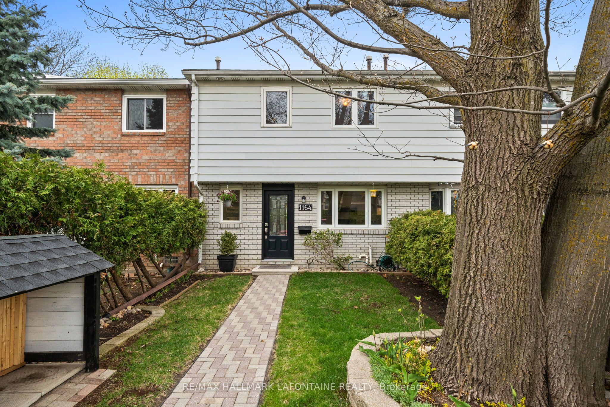 1164 Morrison Drive, Ottawa, ON, K2H 7L3