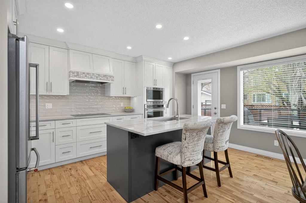 Additional image 6 of 3513 Douglas Woods Heights SE, Calgary, AB, T2Z 2E9
