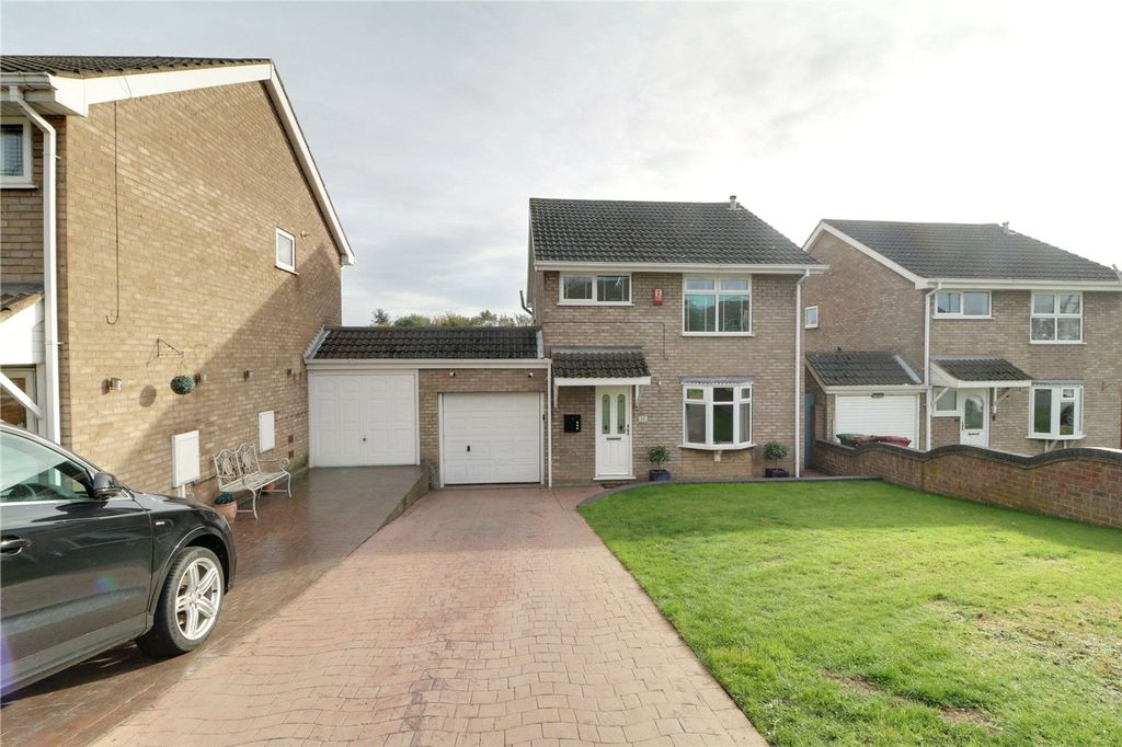 3 bed link detached house for saleLabrador Drive, Broughton DN20