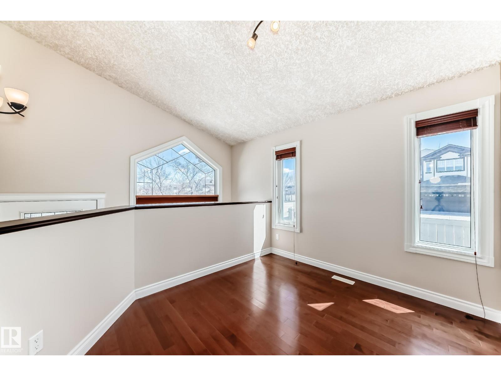Additional image 5 of 1221 Cunningham Drive SW, Edmonton, AB, T6W6R2