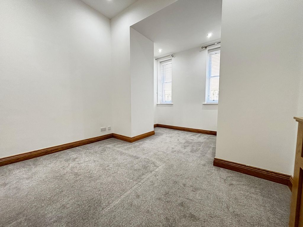 Additional image 6 of 2 bed flat to rentAuchingramont Road, Hamilton ML3