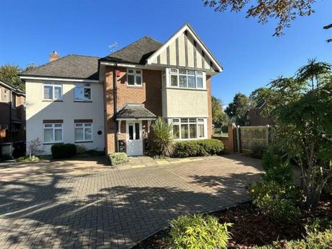 South Parade, Sutton Coldfield B72