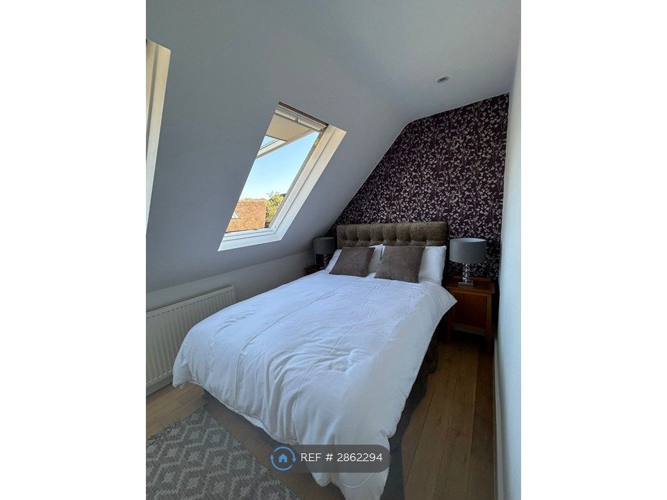 Additional image 30 of 5 bed semi-detached house to rentMill Lane, Midhurst GU29