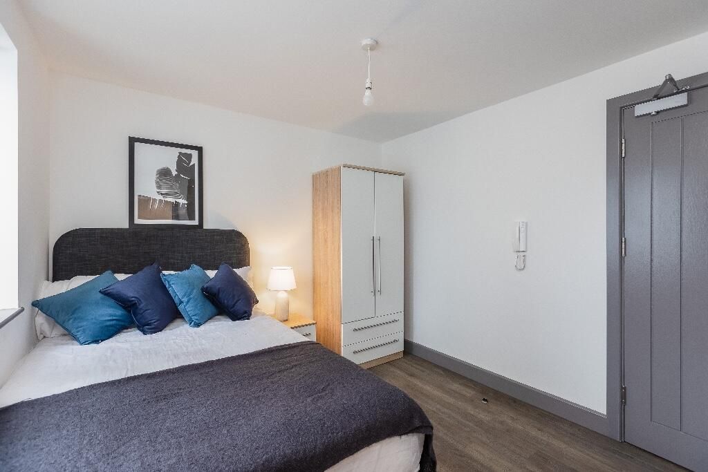 Additional image 2 of Room to rentLord Street, Wirral CH41