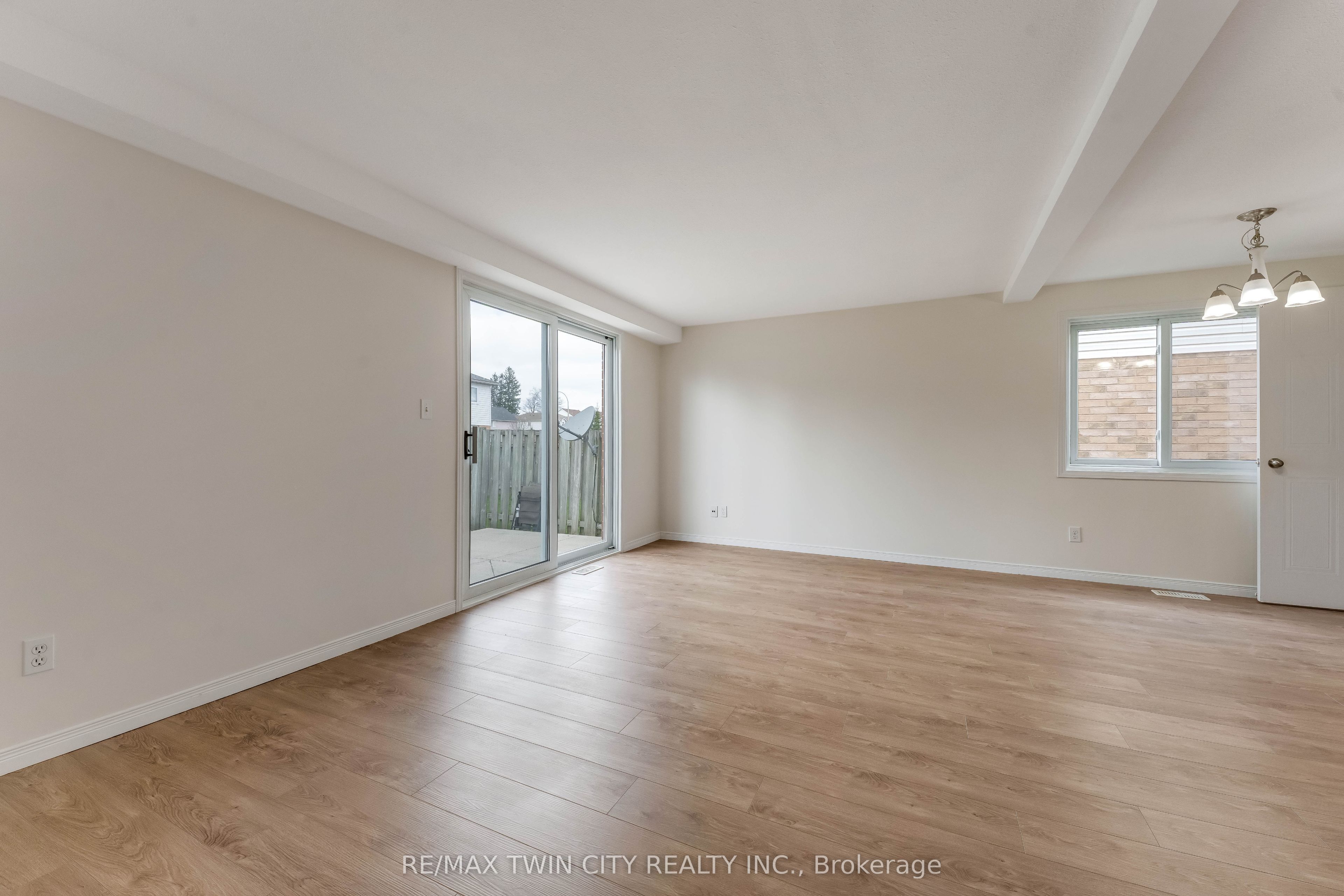 Additional image 5 of 85 Activa Avenue, Kitchener, ON, N2E 3R4