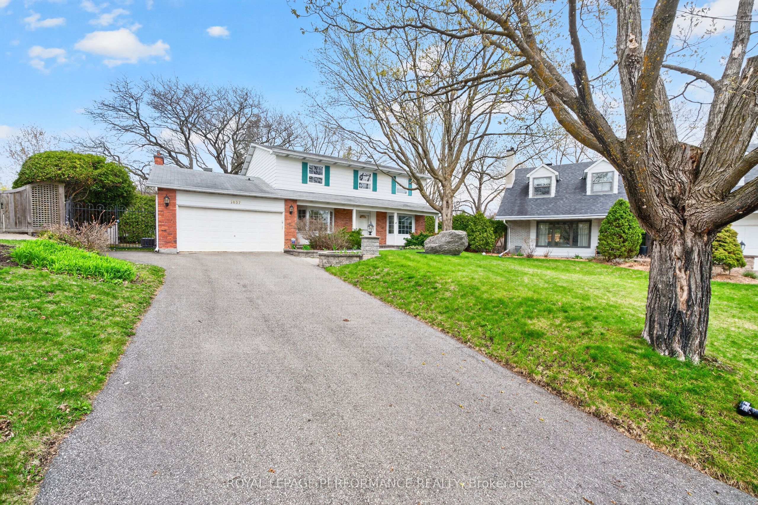Additional image 2 of 1837 Juno Avenue, Ottawa, ON, K1H 6S6