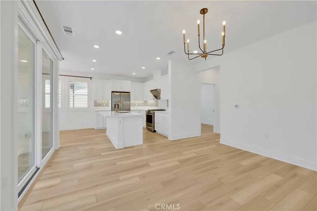 Additional image 3 of 426 Lobata, Irvine, CA 92618