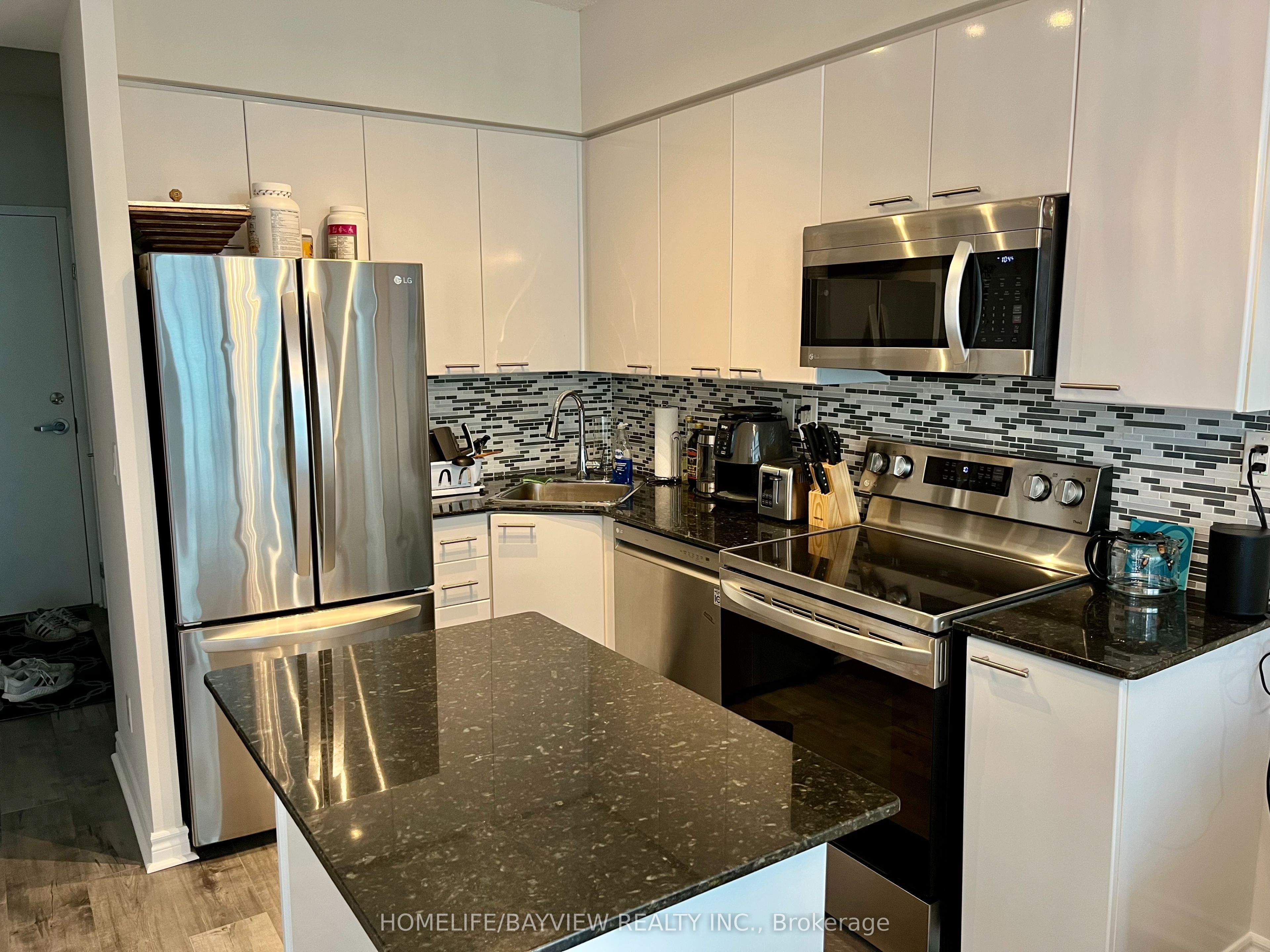 Additional image 4 of 1011-15 Bruyeres Mews Drive, Toronto, ON, M5V 0A7