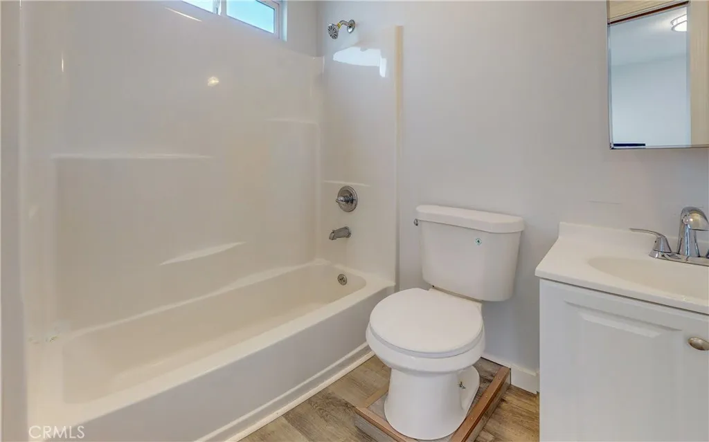 Additional image 33 of 2421 S Cloverdale Avenue, Los Angeles, CA 90016