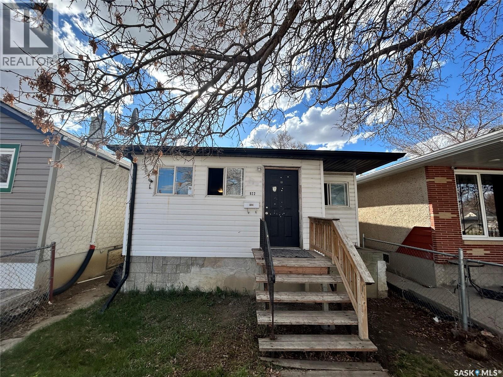922 Garnet Street, Regina, SK, S4T2X5