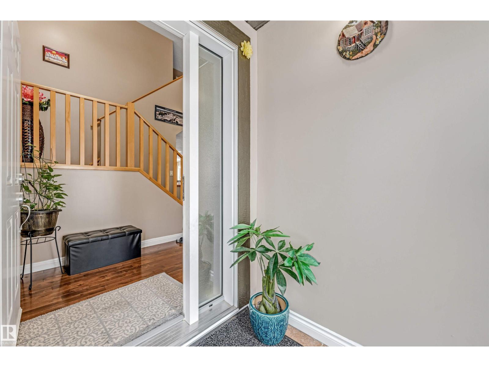 Additional image 6 of 3236 26 Avenue NW, Edmonton, AB, T6T0C6