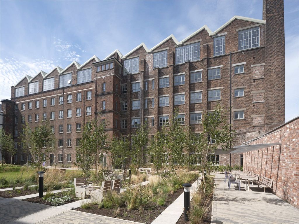 Additional image 11 of 2 bed flat for saleCottonyards, Old Rutherglen Road, New Gorbals, Glasgow G5