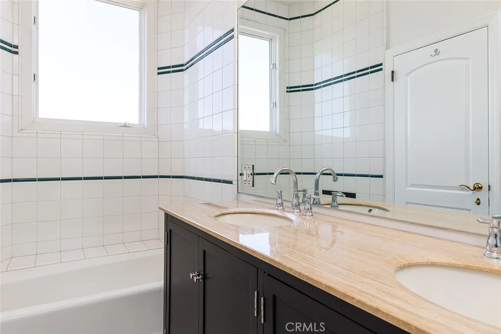 Additional image 103 of 759 Foxkirk Rd, Glendale, CA 91206