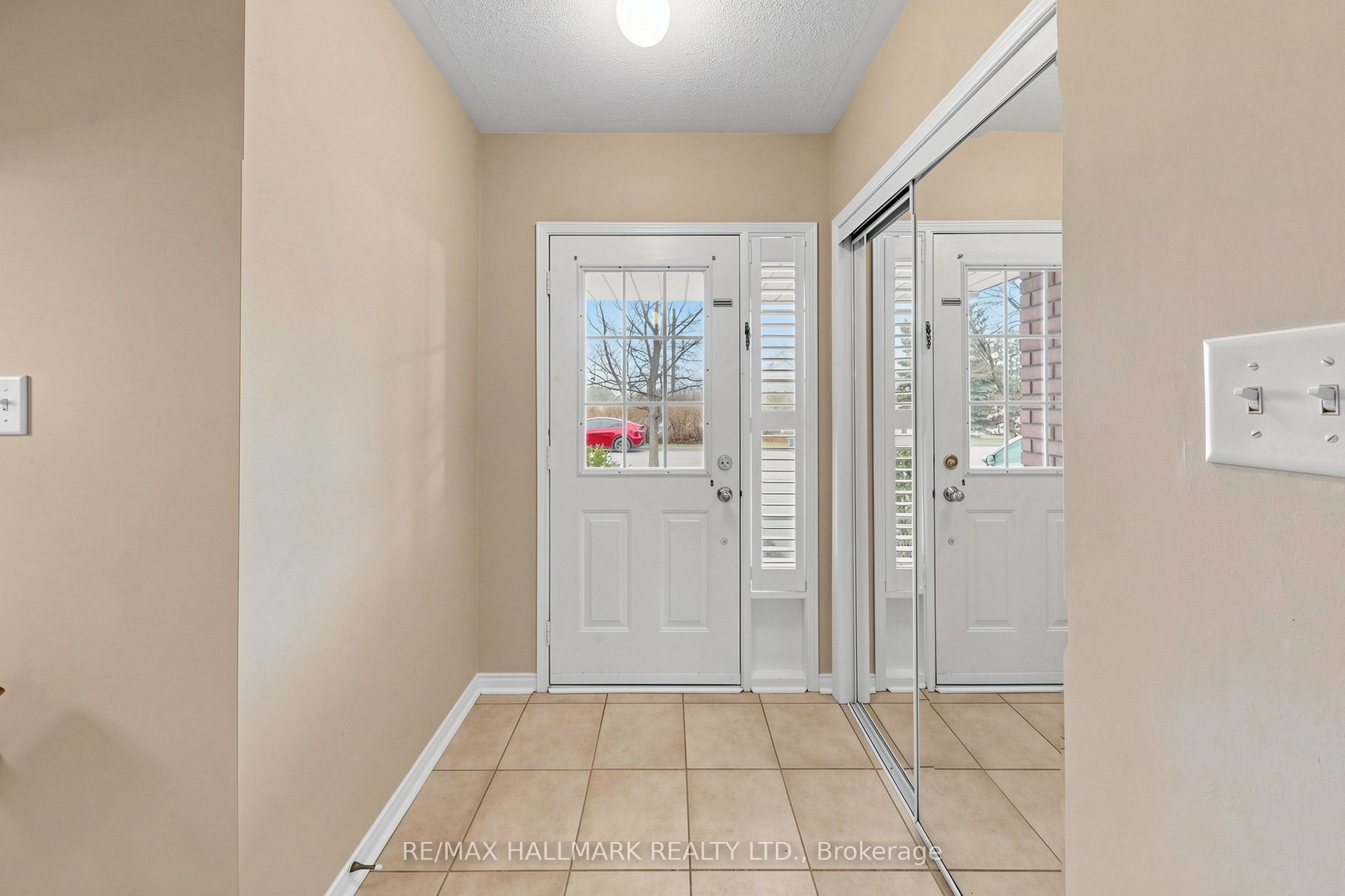 Additional image 3 of 72 Walkview Crescent, Richmond Hill, ON, L4E 4H6