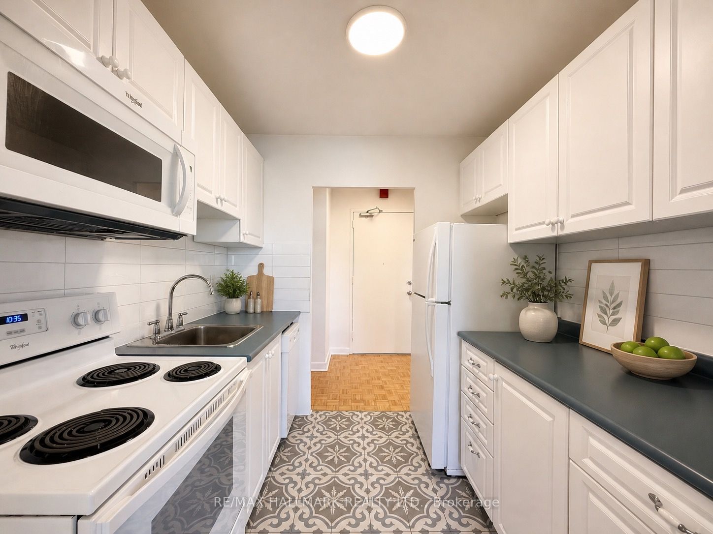 Additional image 5 of 301-30 Upper Canada Drive, Toronto, ON, M2P 1S1