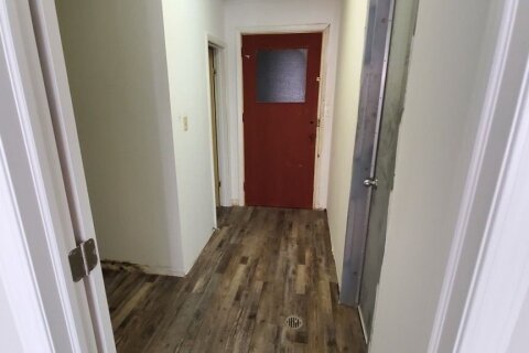 Additional image 6 of Main Floor-302 Davis Street, Sarnia, ON, N7T 1B7