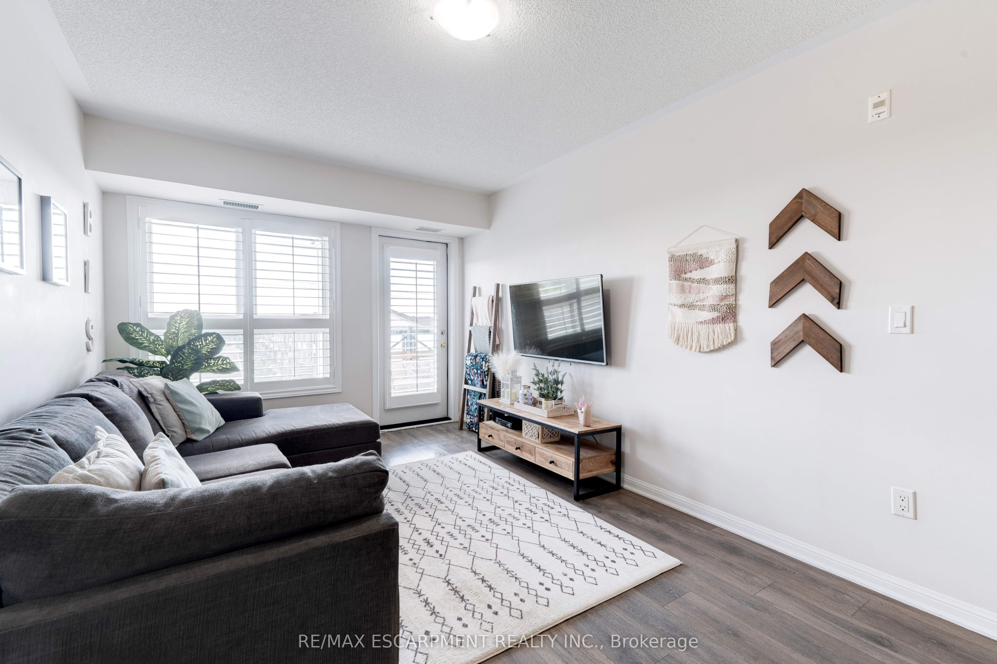 Additional image 6 of 406-1045 Nadalin Heights, Milton, ON, L9T 8R5