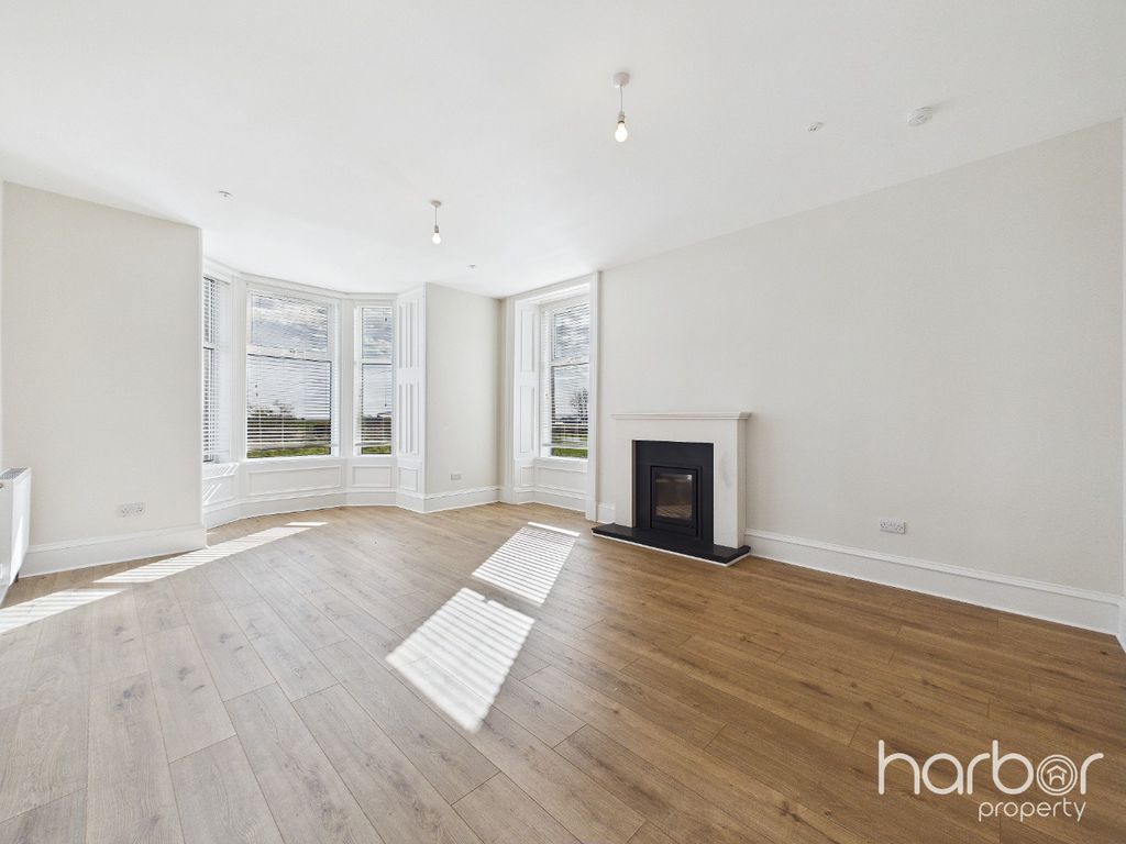 Additional image 2 of 4 bed detached house for saleSouth Bellsdyke Farm, Falkirk, Stirlingshire FK2