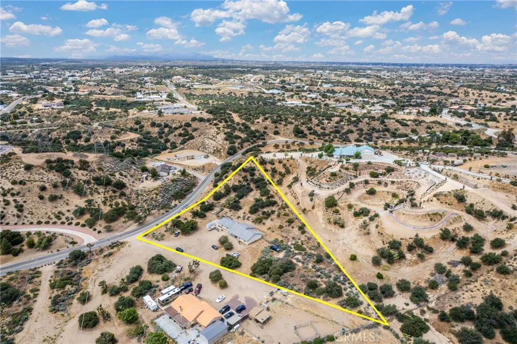 Additional image 31 of 6861 Oak Hill Road, Oak Hills, CA 92344