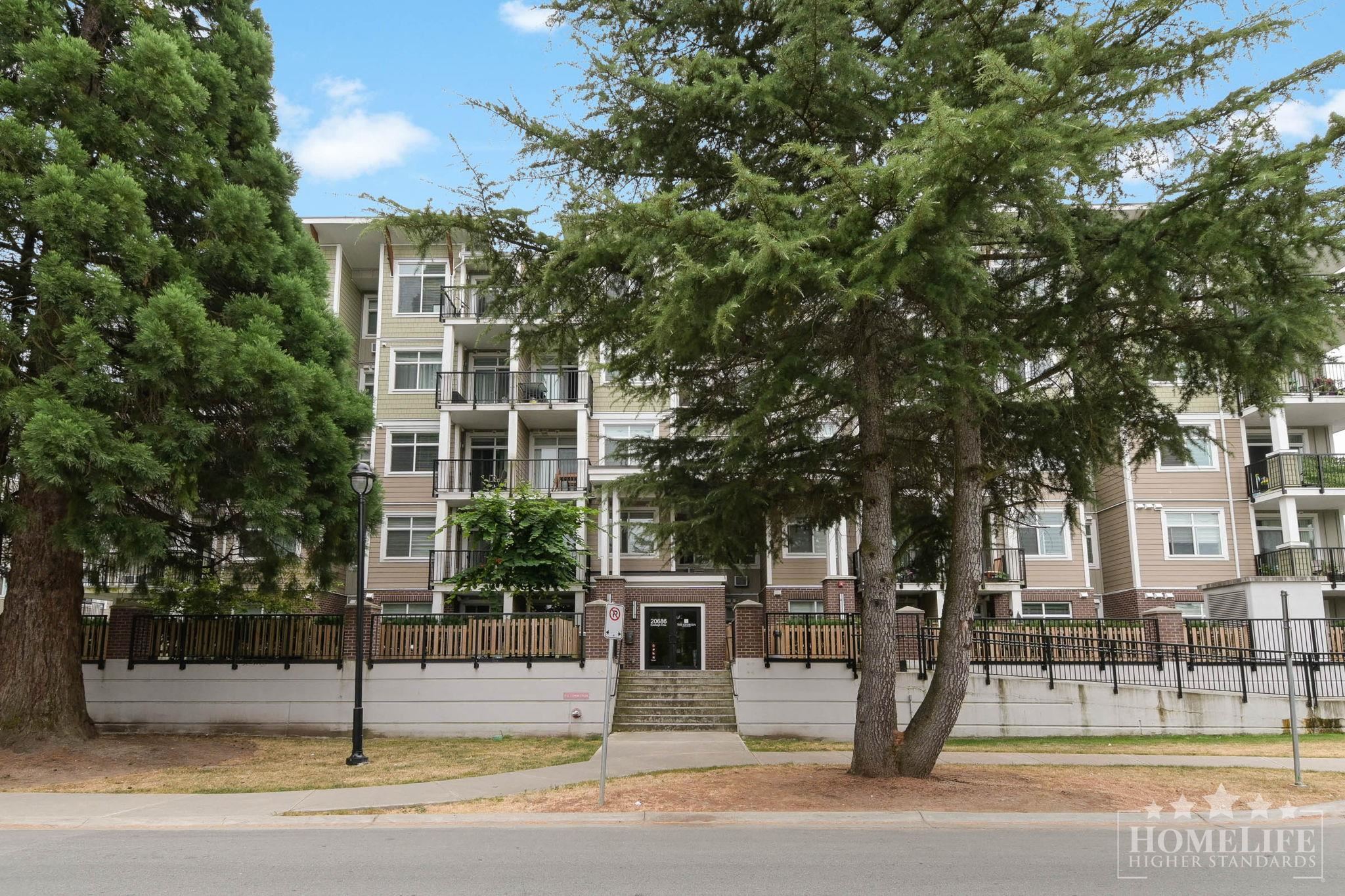 Additional image 2 of 104-20686 Eastleigh Crescent, Langley, BC, V3A 0M4