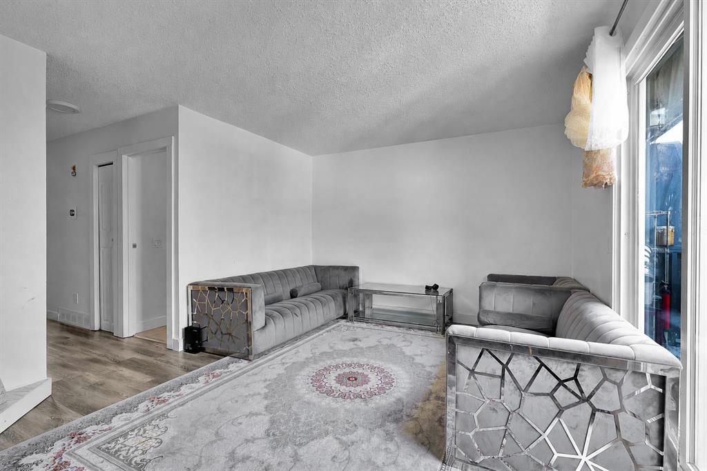 Additional image 5 of 3-4543 7 Avenue SE, Calgary, AB, T2A5E4