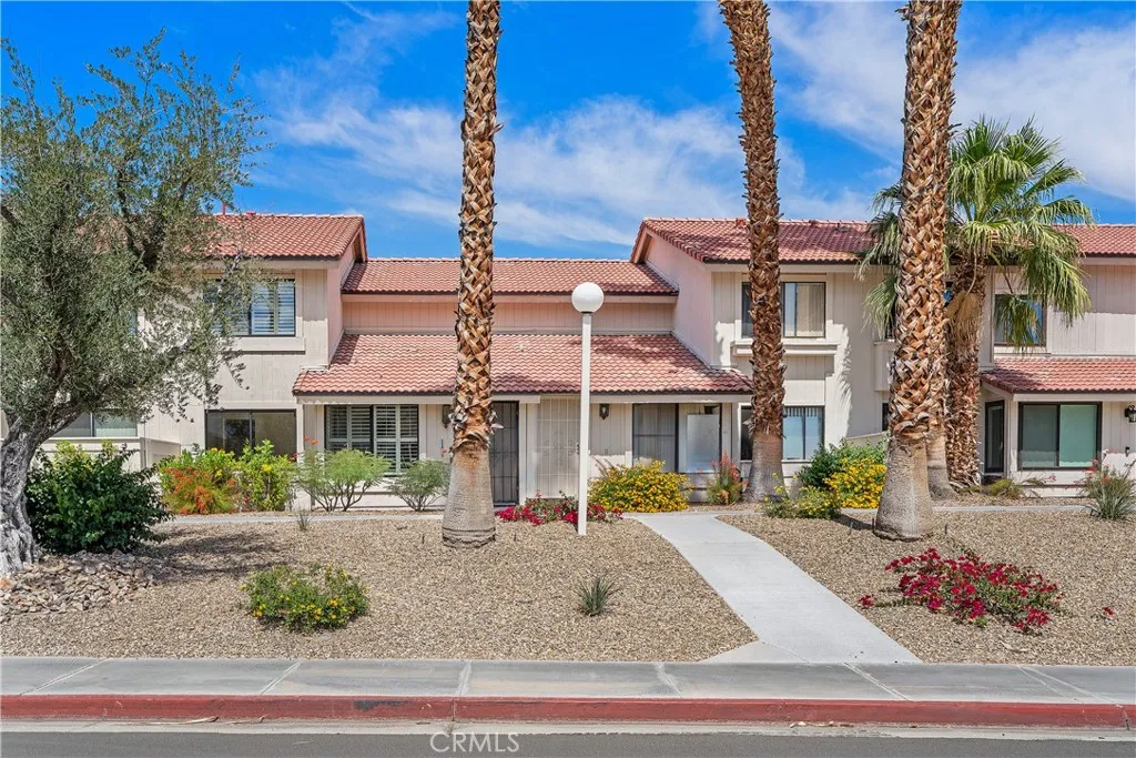 Additional image 6 of 2010 Lawrence Crossley Rd, Palm Springs, CA 92264