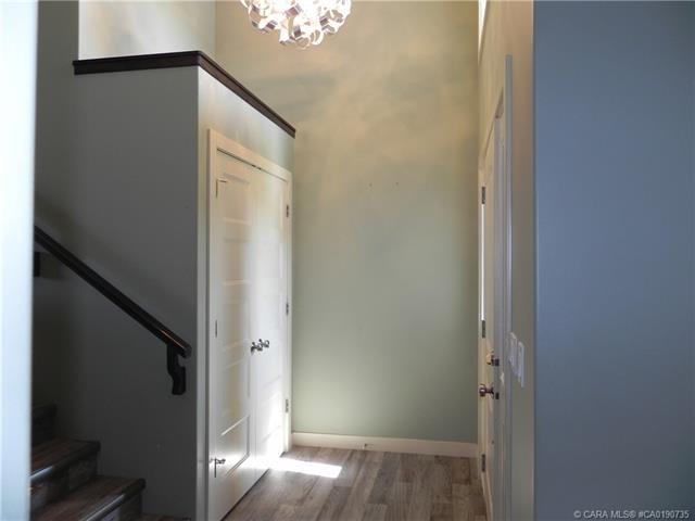 Additional image 3 of 18 Cross Street, Lacombe, AB, T4L 0J4