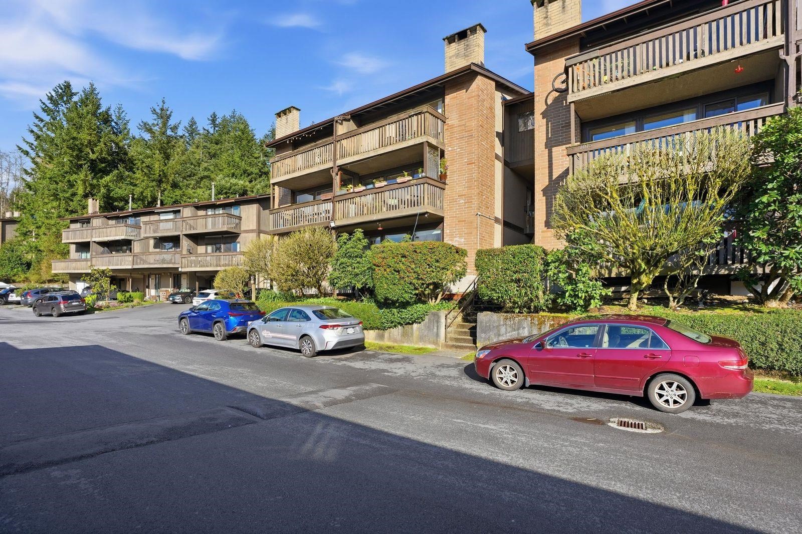 1021 Old Lillooet Road, North Vancouver, BC, V7J 3H6
