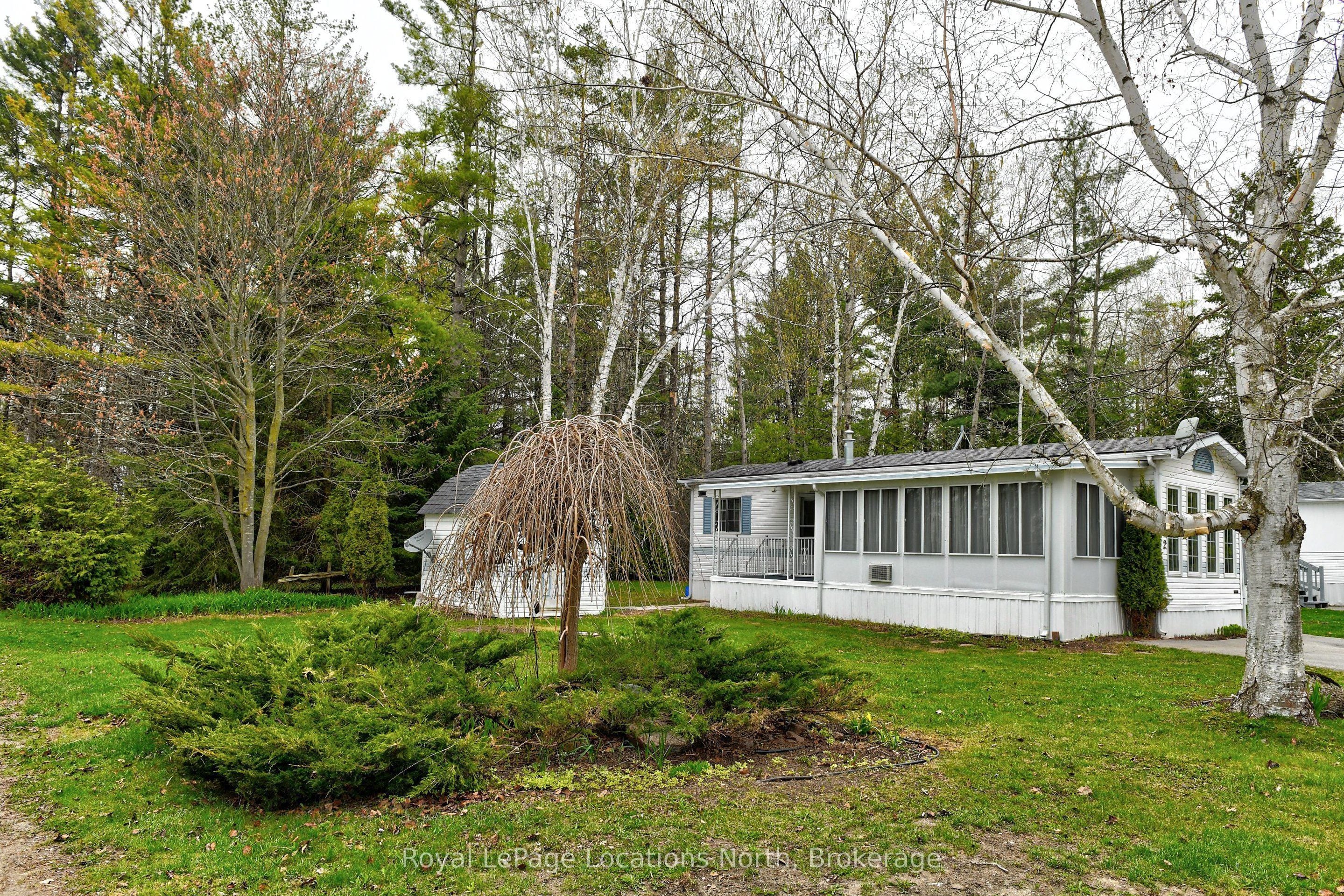 Additional image 4 of 2 Prince Charles Avenue, Springwater, ON, L0L 1P0
