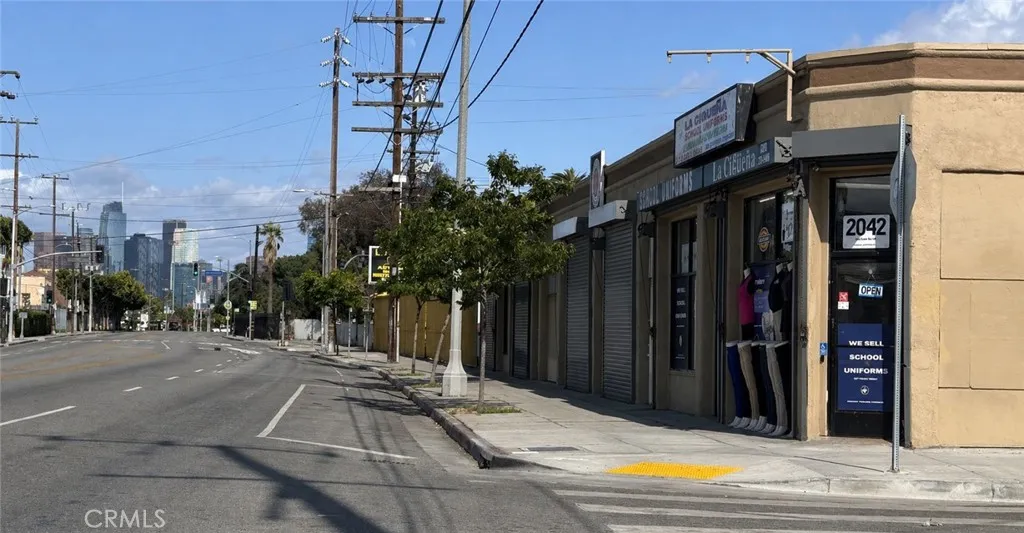 Additional image 21 of 2030 Venice Blvd, Los Angeles, CA 90006