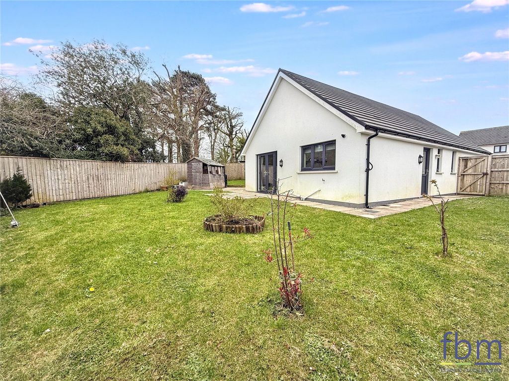 Additional image 14 of 3 bed bungalow for saleRock Park, Kilgetty, Pembrokeshire SA68