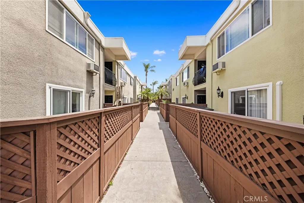 Additional image 47 of 6602 Beadnell Way Unit 22, San Diego, CA 92117