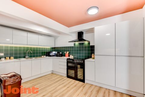 Freeview Road, Bath BA2