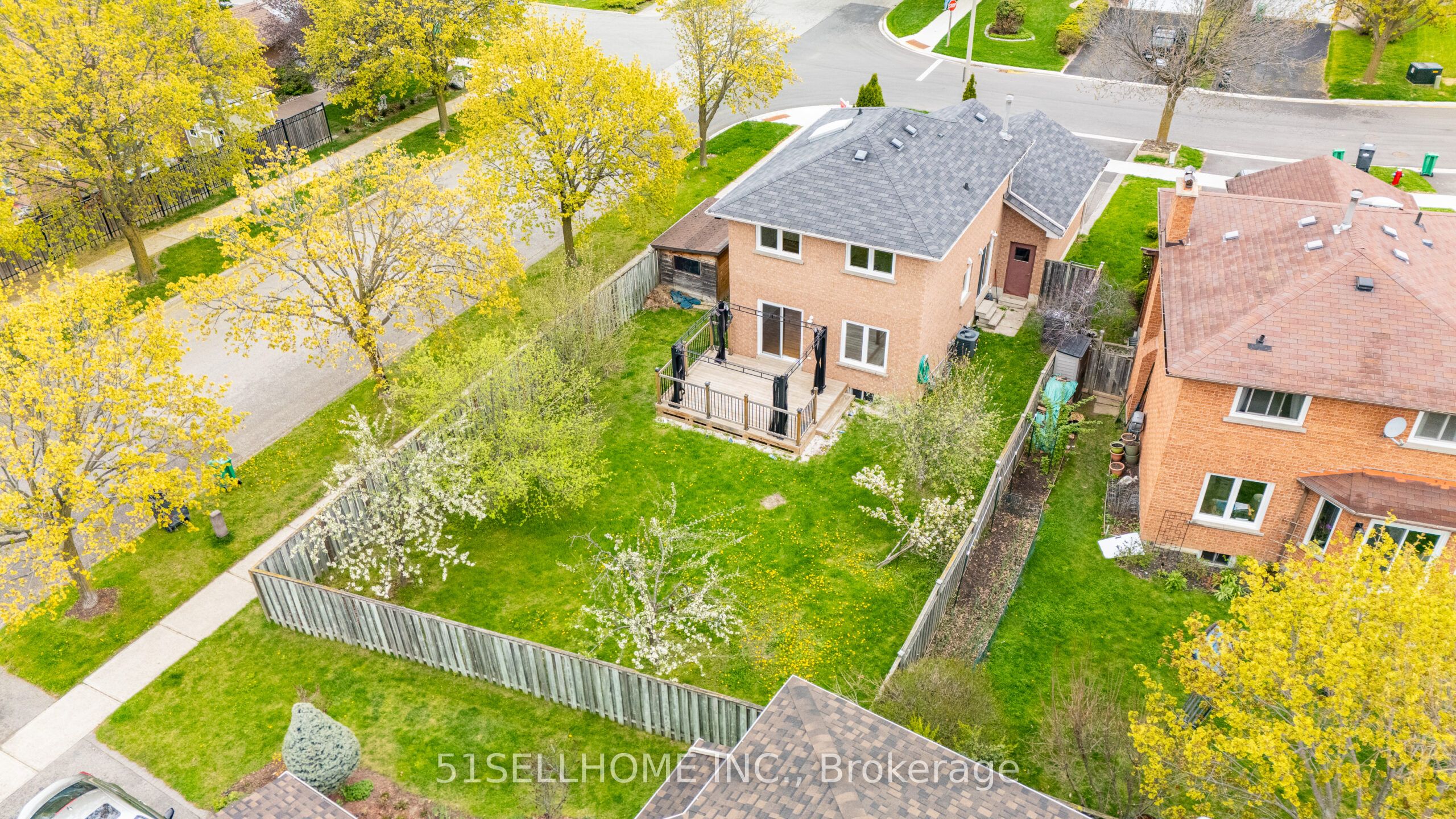 Additional image 2 of 846 Savoy Crescent, Mississauga, ON, L5R 3C7