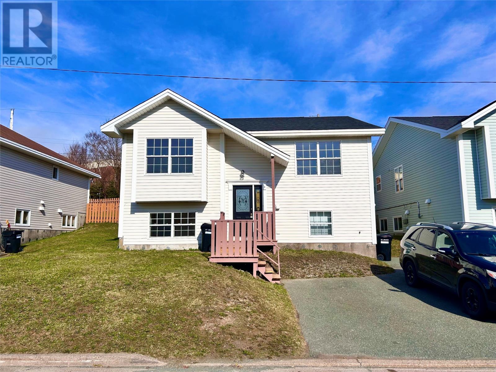 3 Blue River Place, St. John's, NL, A1E6C3