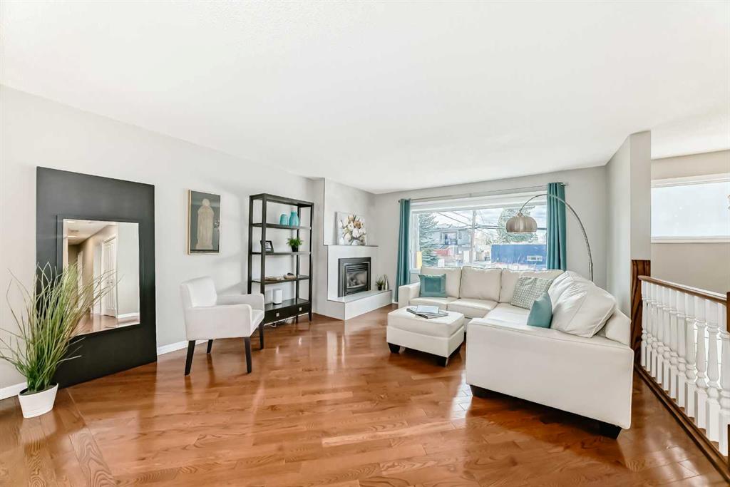 Additional image 4 of 2212 4 Street NE, Calgary, AB, T3E 4T9