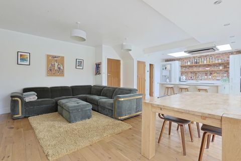 Stanley Grove, High Heaton, Newcastle Upon Tyne NE7
