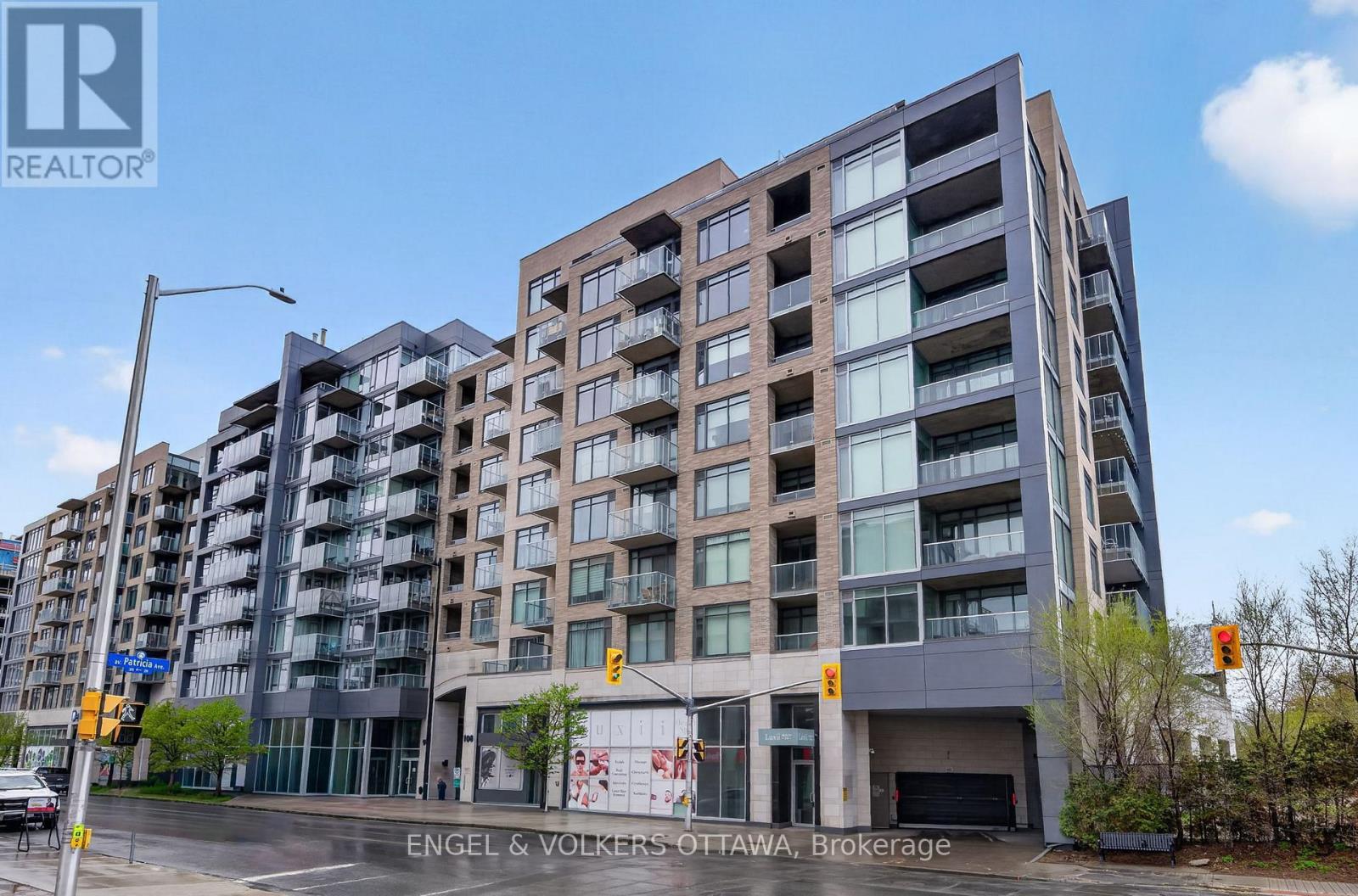 507 - 108 RICHMOND ROAD