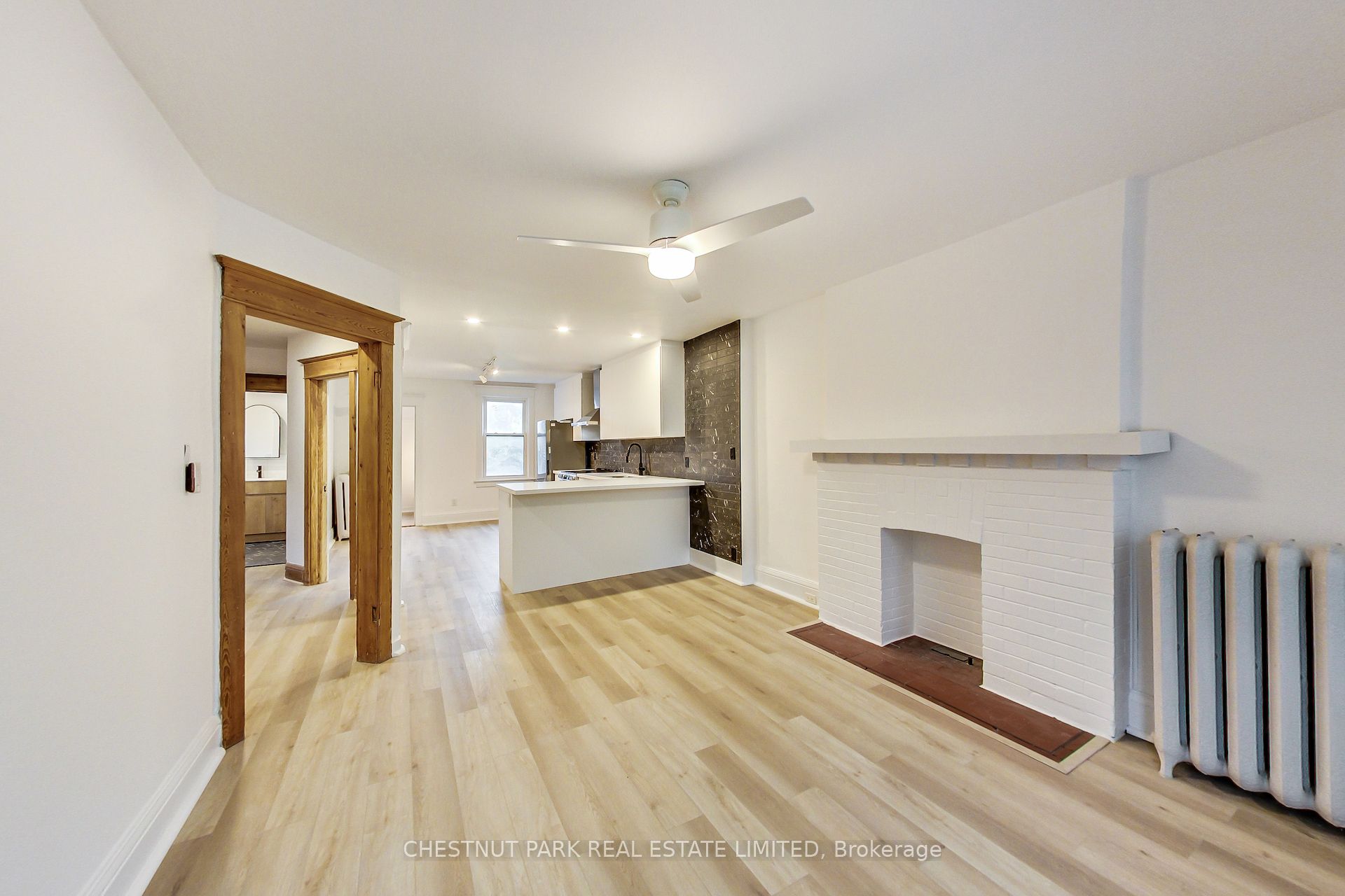 Additional image 4 of Upper-37 Tyndall Avenue, Toronto, ON, M6K 2E9