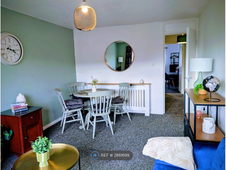 Additional image 5 of 4 bed terraced house to rentEastbourne Gardens, Cramlington NE23