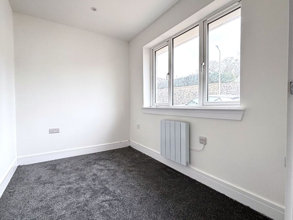 Additional image 8 of 3 bed detached house to rentDual Cottage, Main Street, Auchtertool, Kirkcaldy KY2